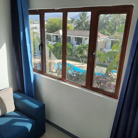 Jasmin Apartments Flic En Flac Room photo